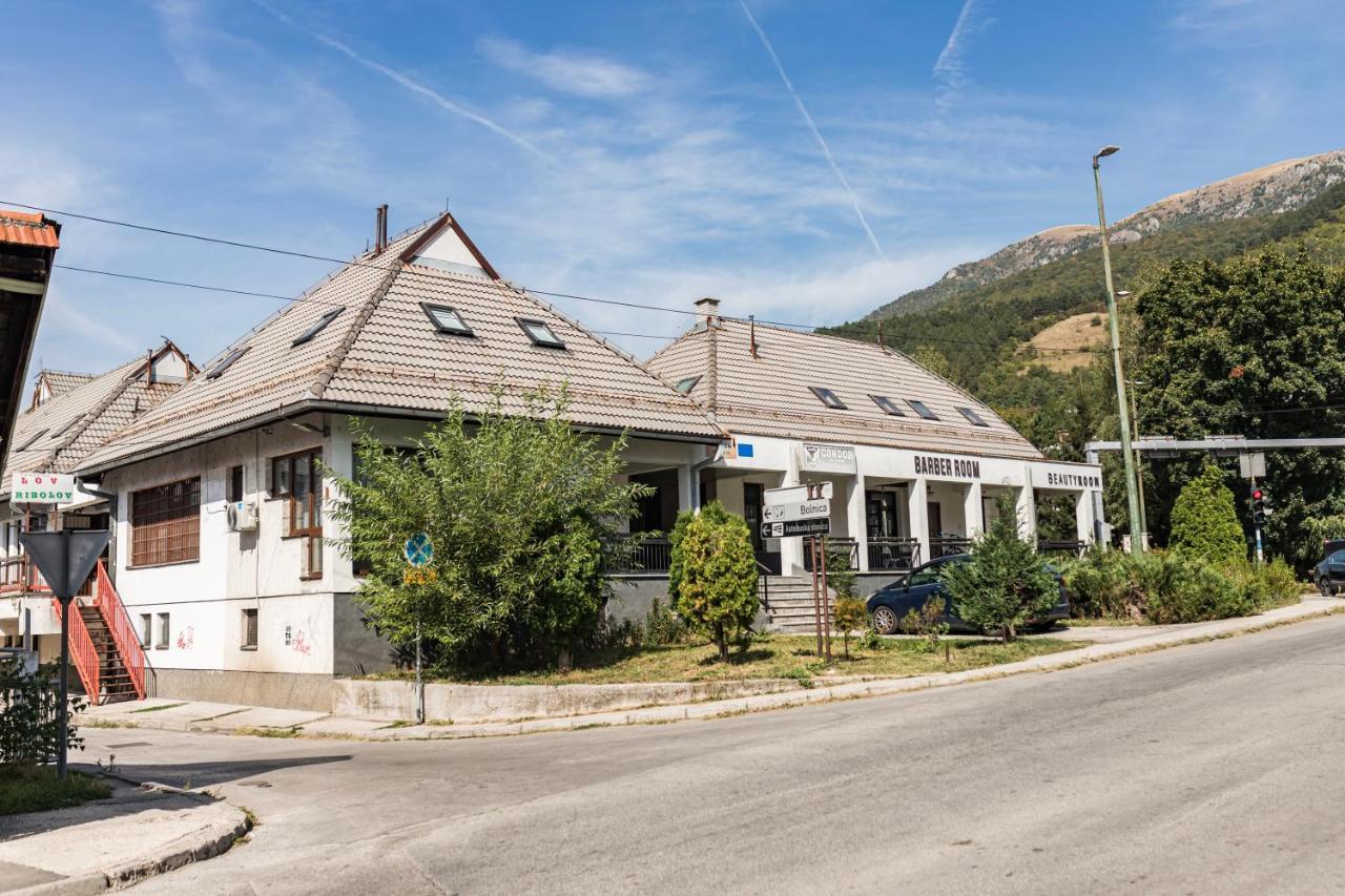 Downtown Apartment Travnik Esterno foto